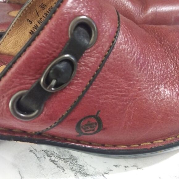 Born red leather clogs / mules - Picture 4 of 9